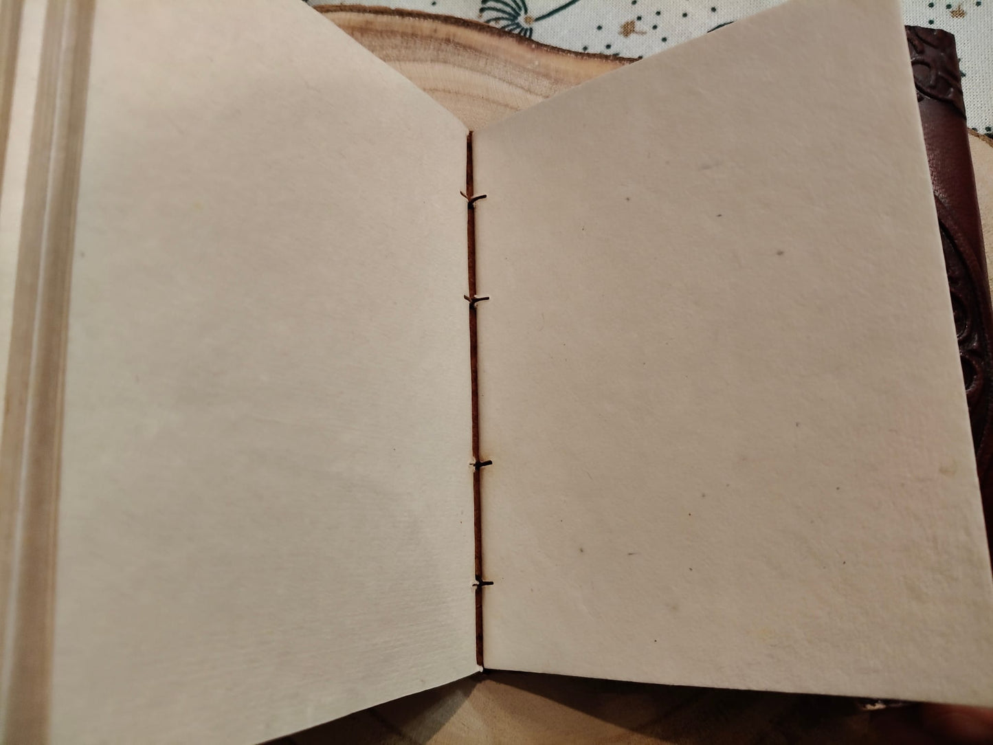 Trisquel symbol leather notebook 22.5x12.5cm