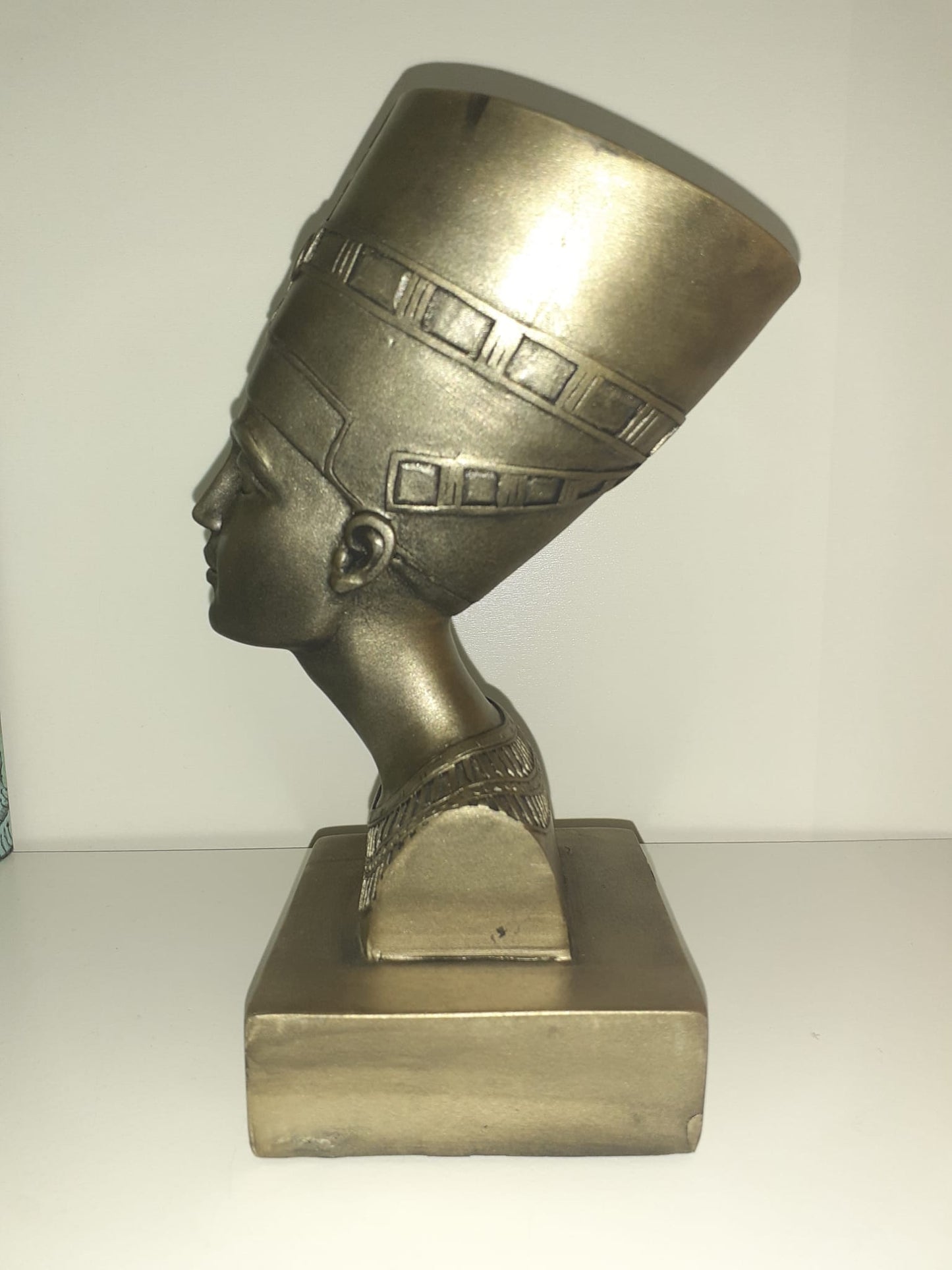 Figurine en résine Néfertiti