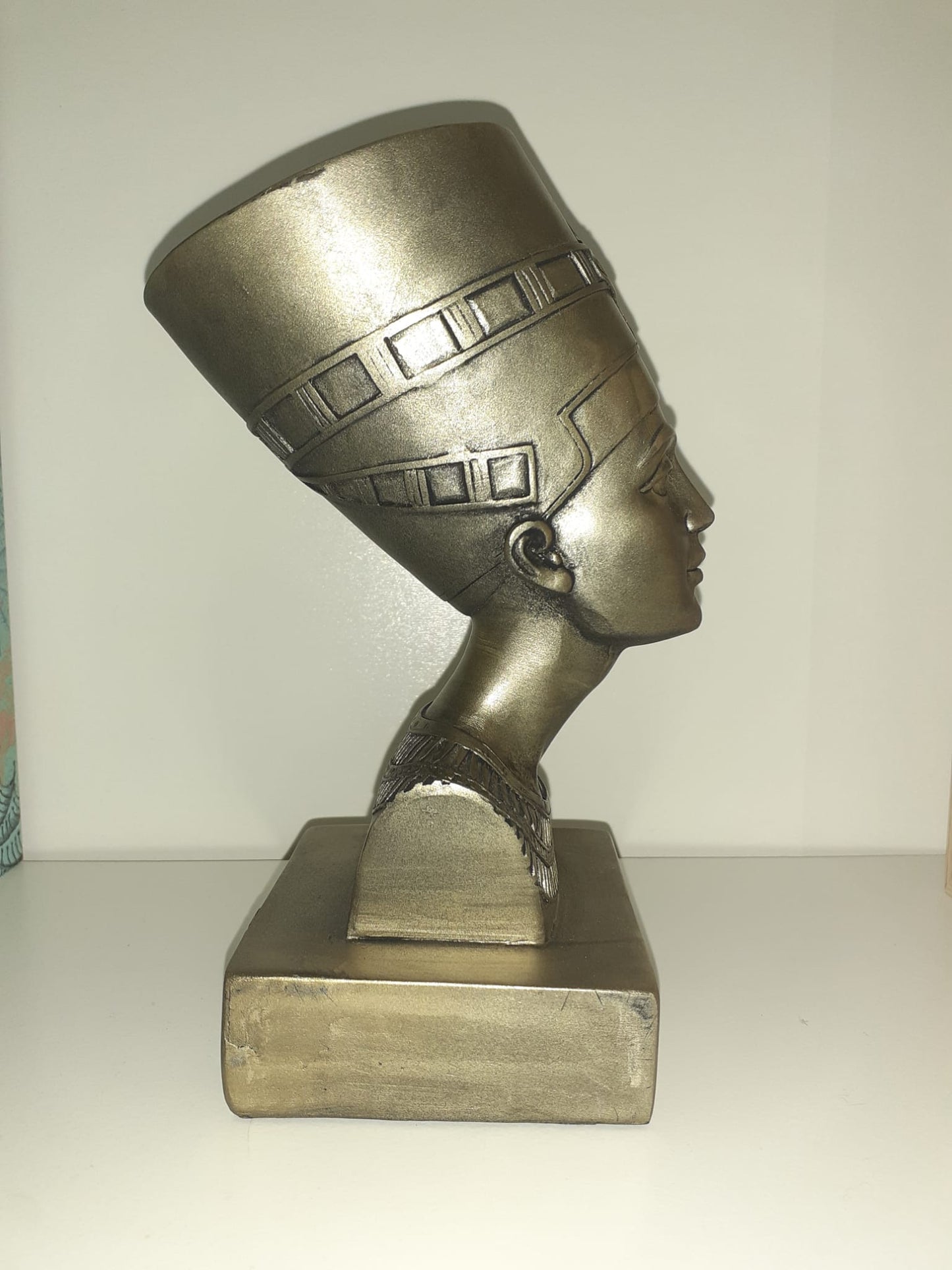 Figurine en résine Néfertiti