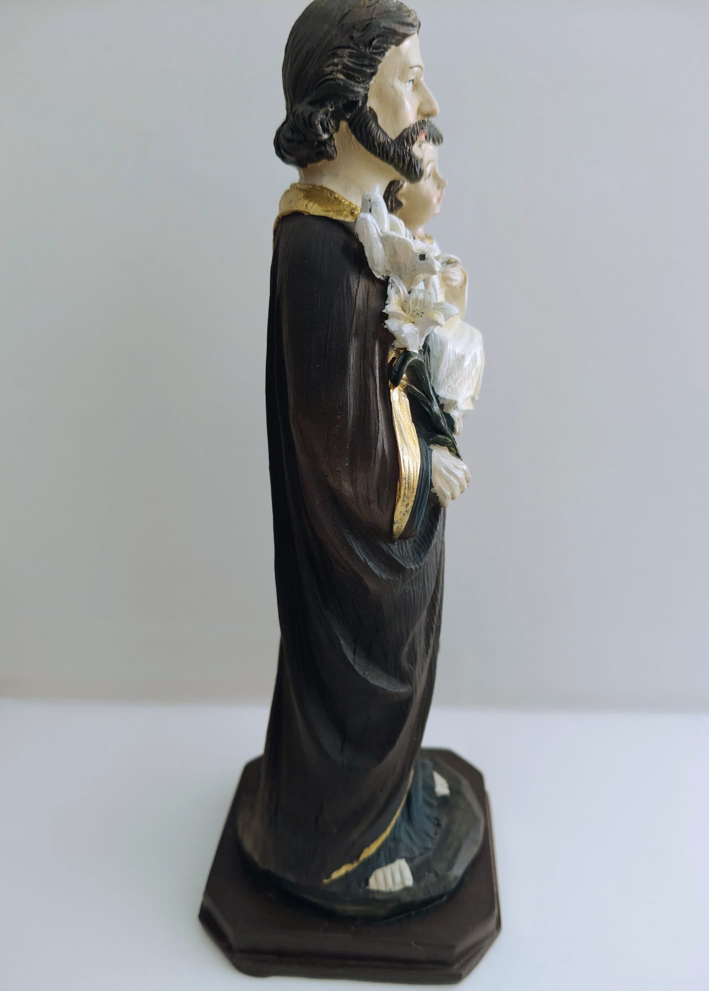 Figura de resina San José 21x8x8 cm