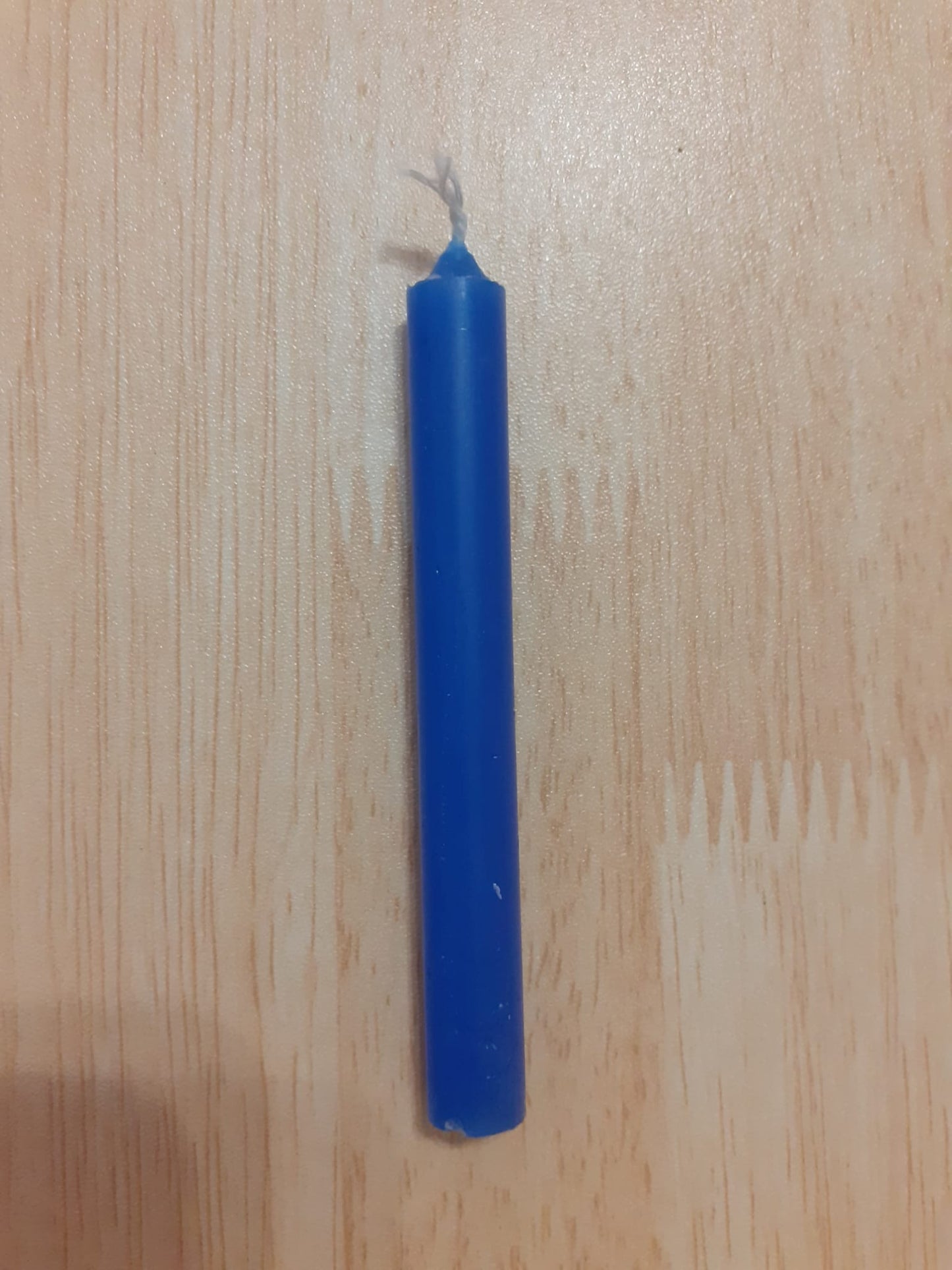 Bougie rituelle de différentes couleurs, 10 cm chacune