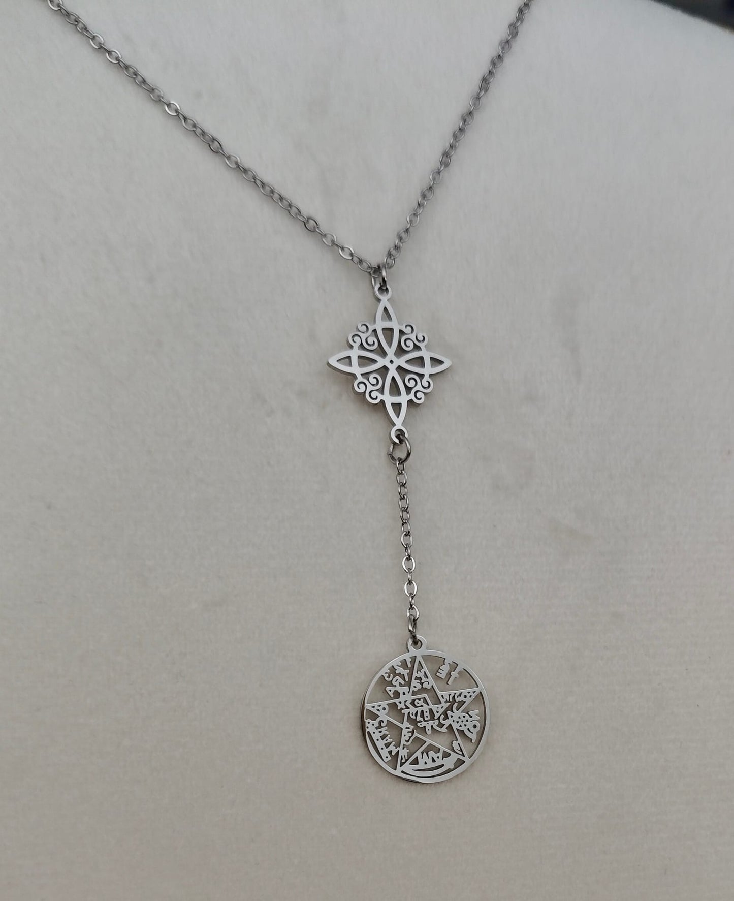 Pendentif en acier inoxydable à double protection