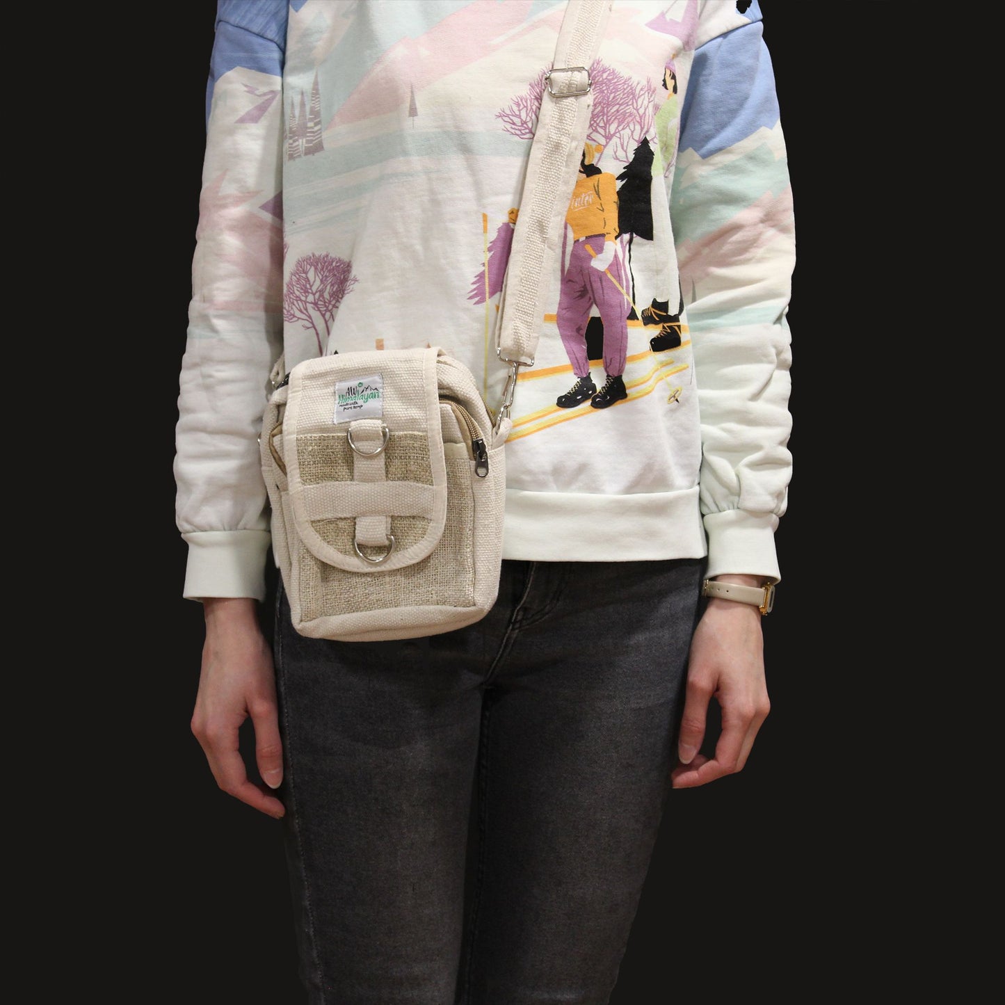 Body-Cross travel bag made of natural hemp and cotton