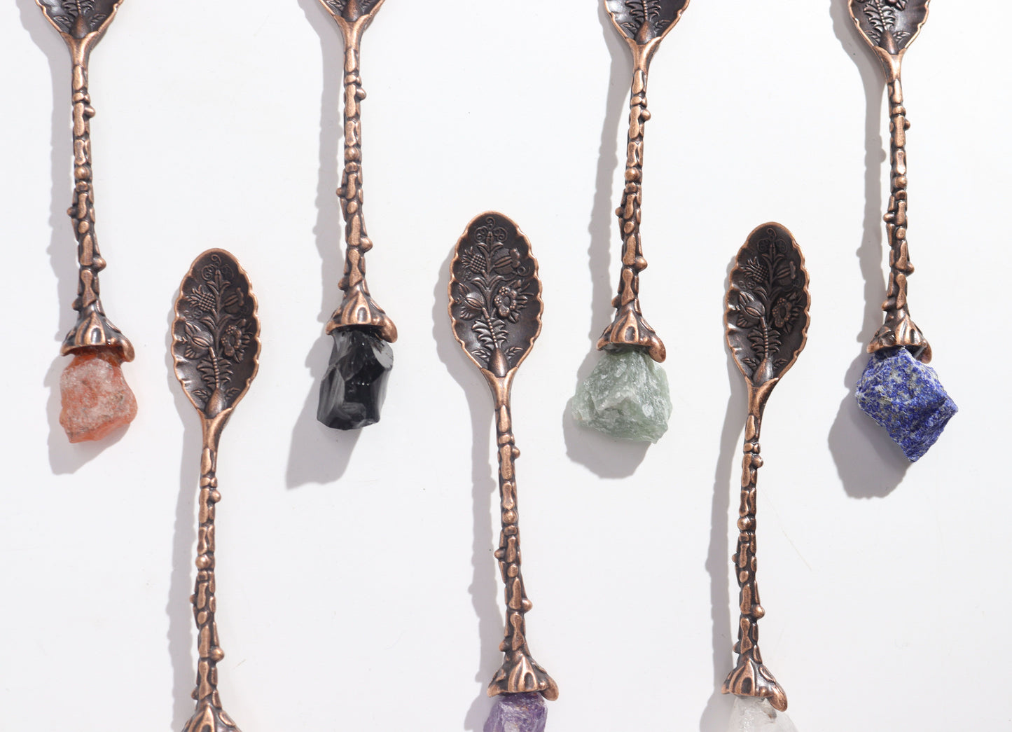 Set de 7 Cucharas de Bruja de Cristal con Piedra Preciosa de Bronce