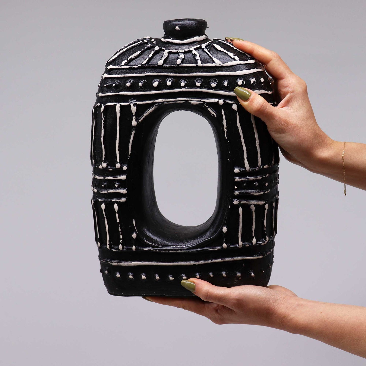 Oval Donut-Shaped Vase - Chocolate 30cm