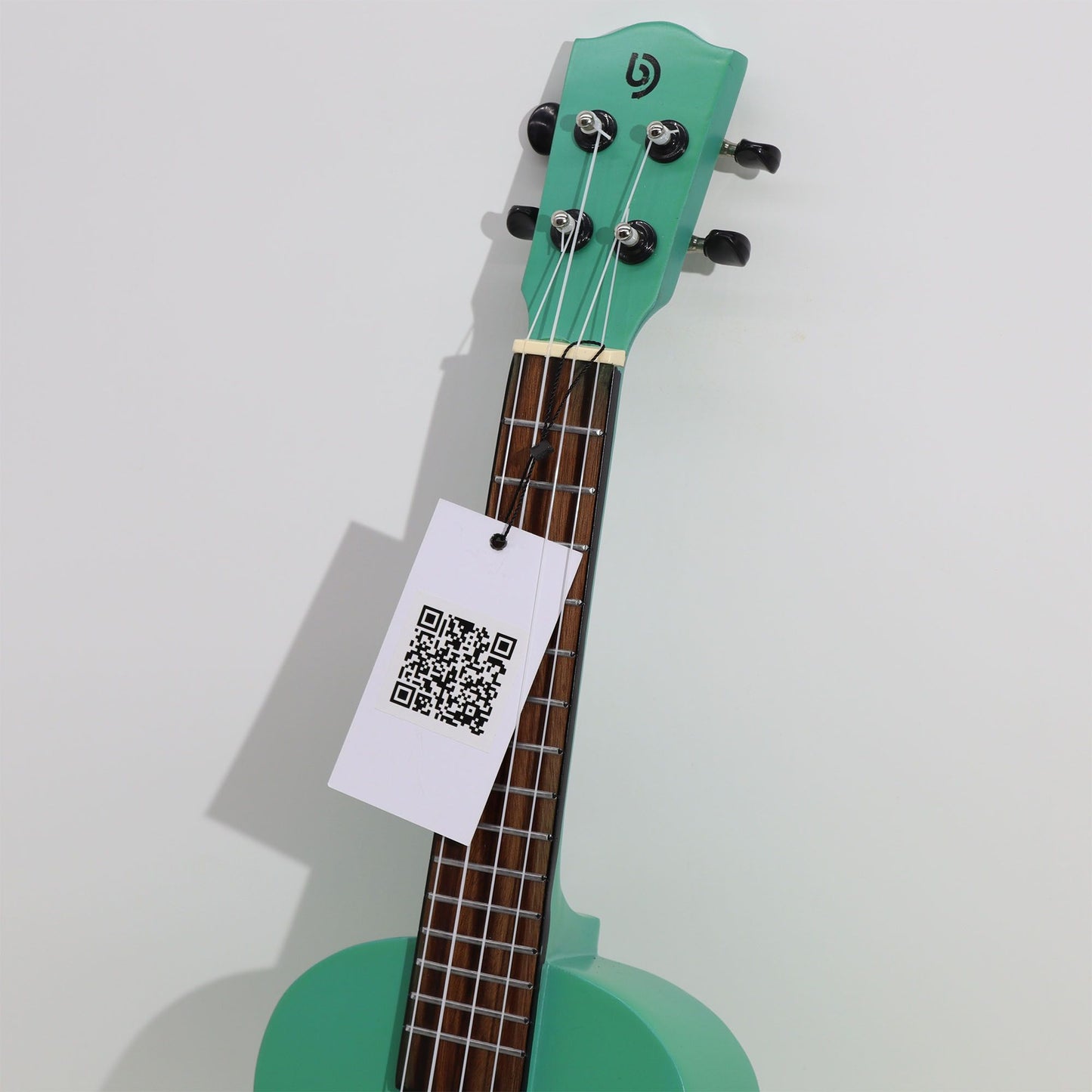 Handcrafted Ukulele - Classic Natural Finish (4 Strings)