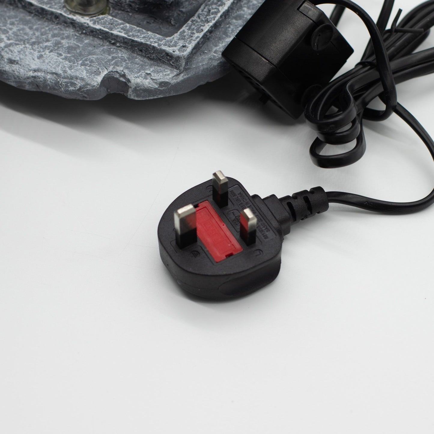 Fuente de agua de mesa - 19x19x28cm - Buda, macetas en cascada con flor de loto