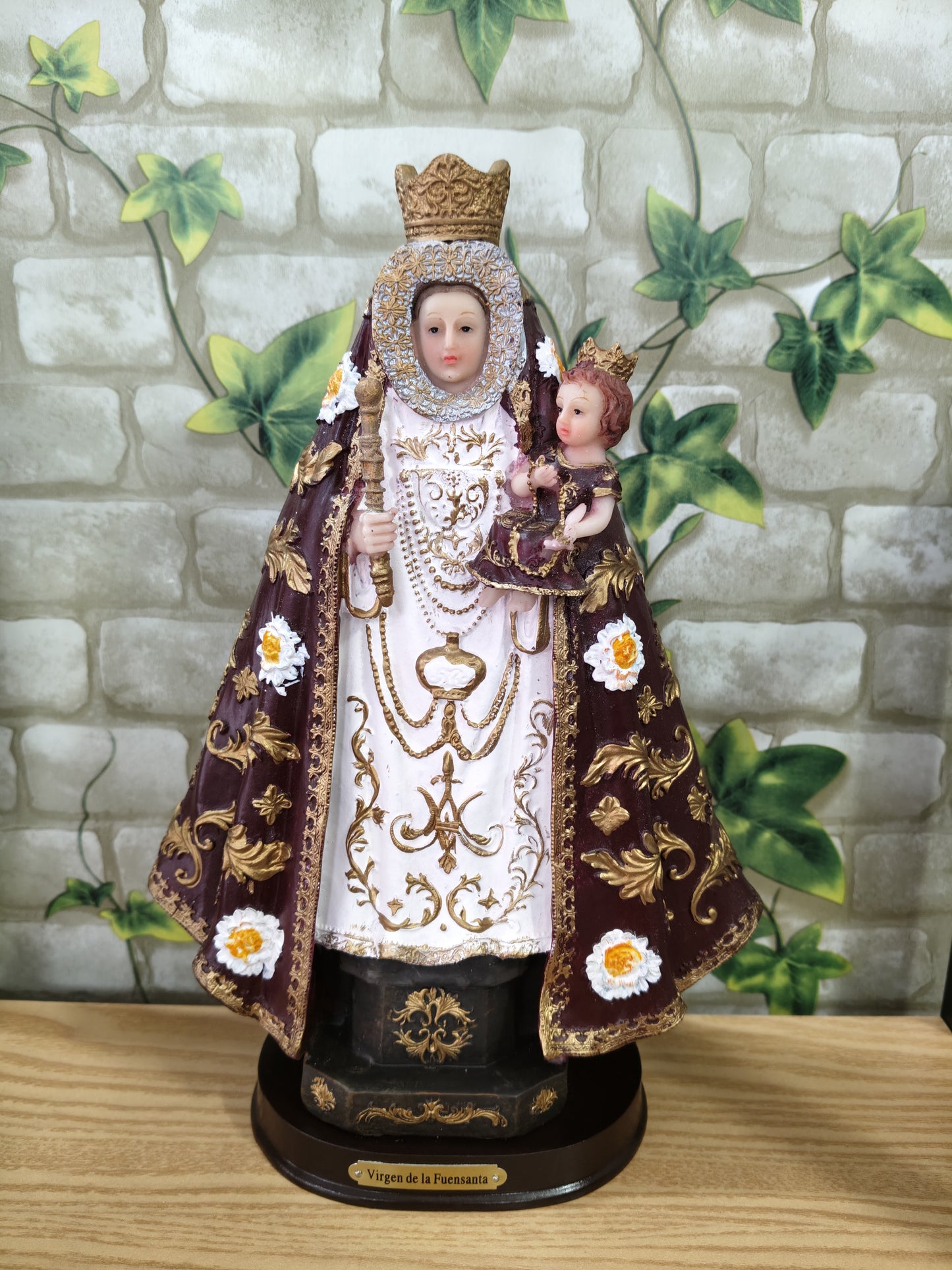 Figure of the Virgin of Fuensanta