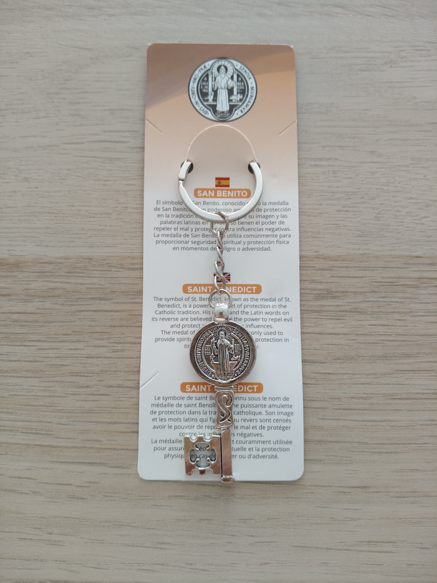 Porte-clés avec clé Saint Benoît