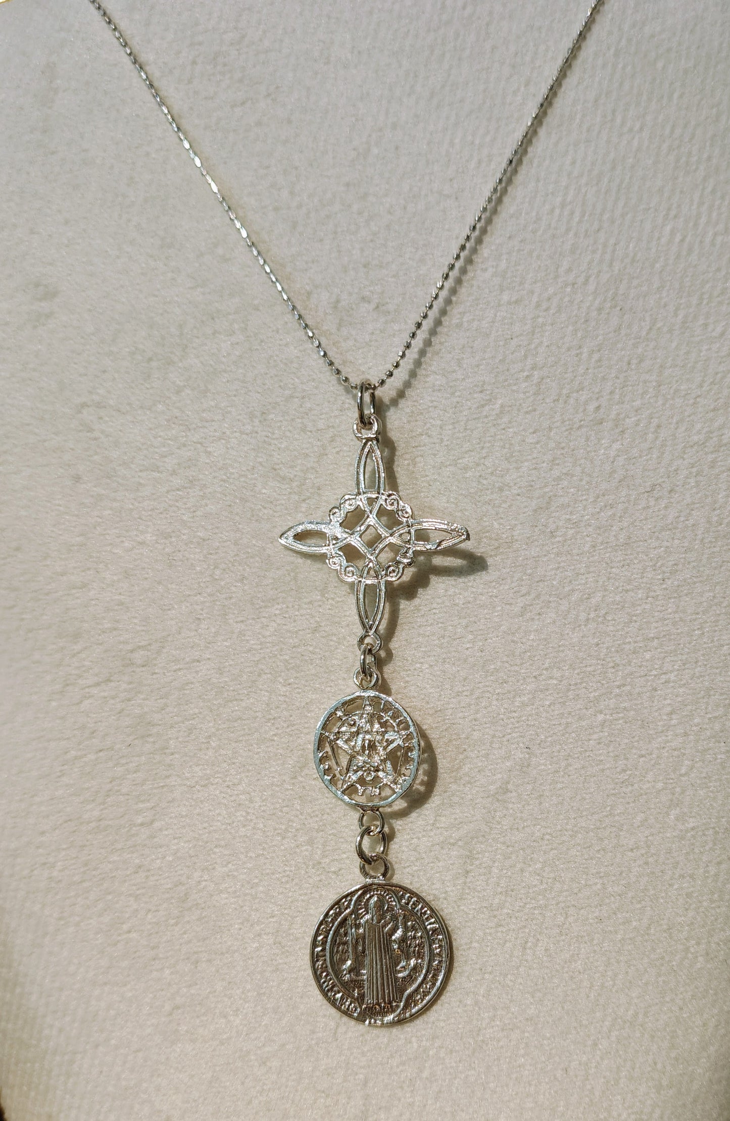 Triple protection necklace in sterling silver