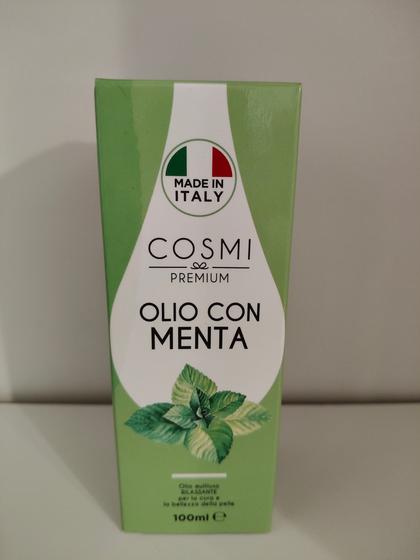 Huile corporelle relaxante à la menthe COSMI 100 ml