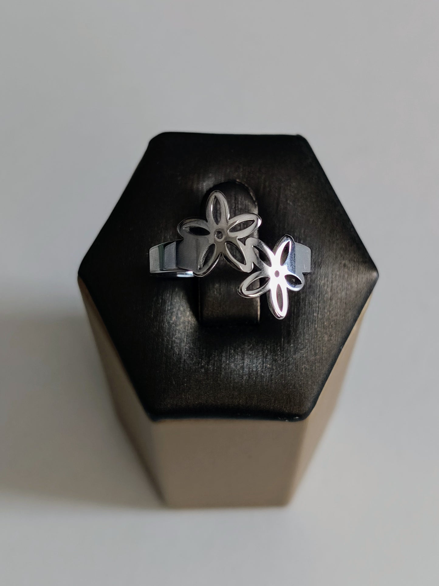 Bague en acier inoxydable (réglable)