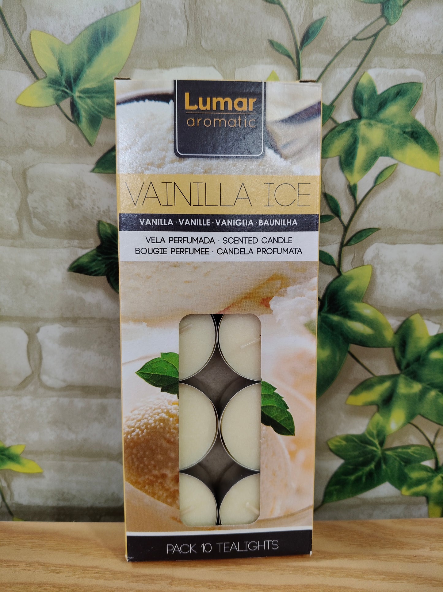 Pack of 10 Lumar Vanilla Tea Lights