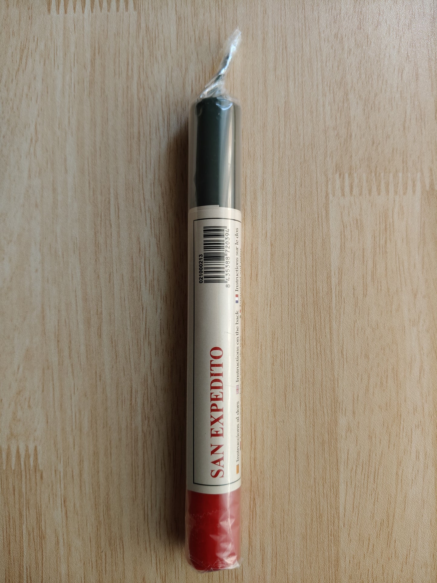 Bougie avec prière à Saint Expédit