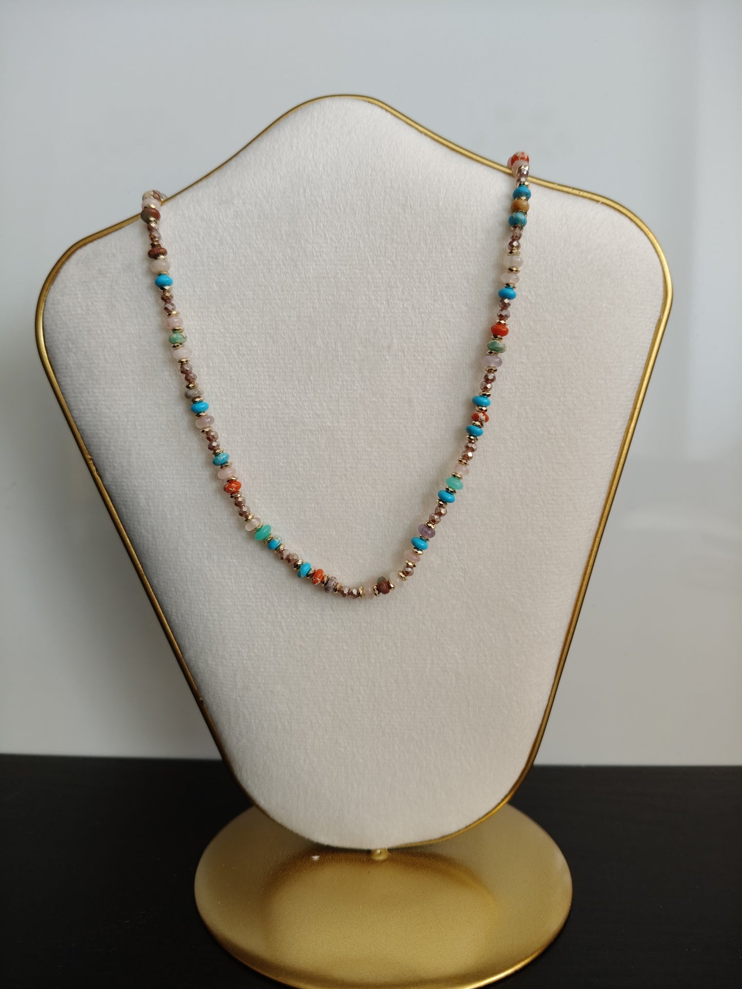 Collier en pierre naturelle