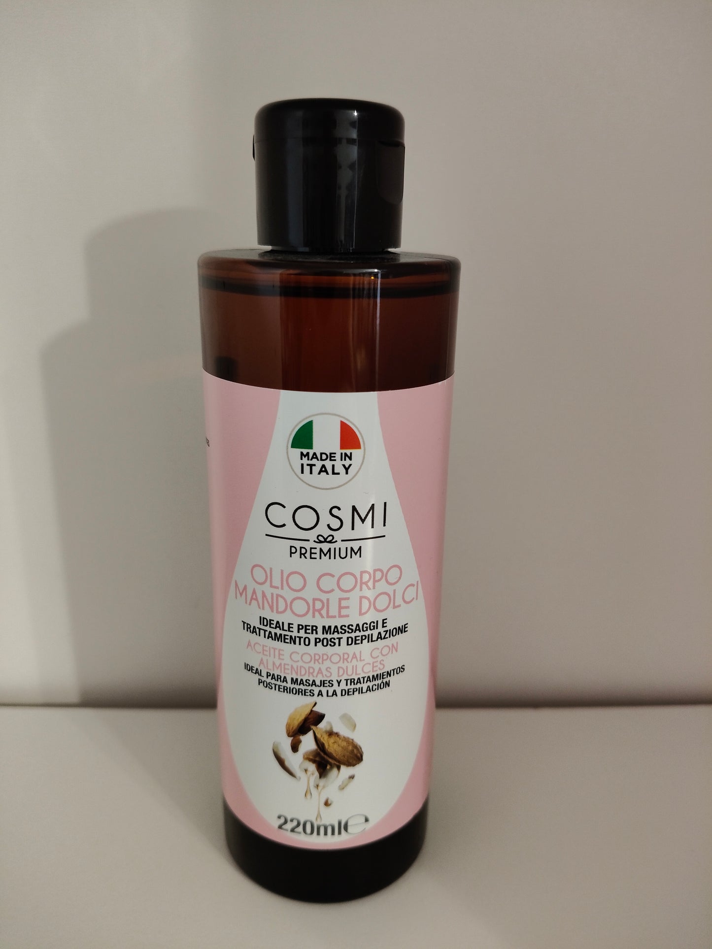Huile corporelle à l'amande douce COSMI 220 ml