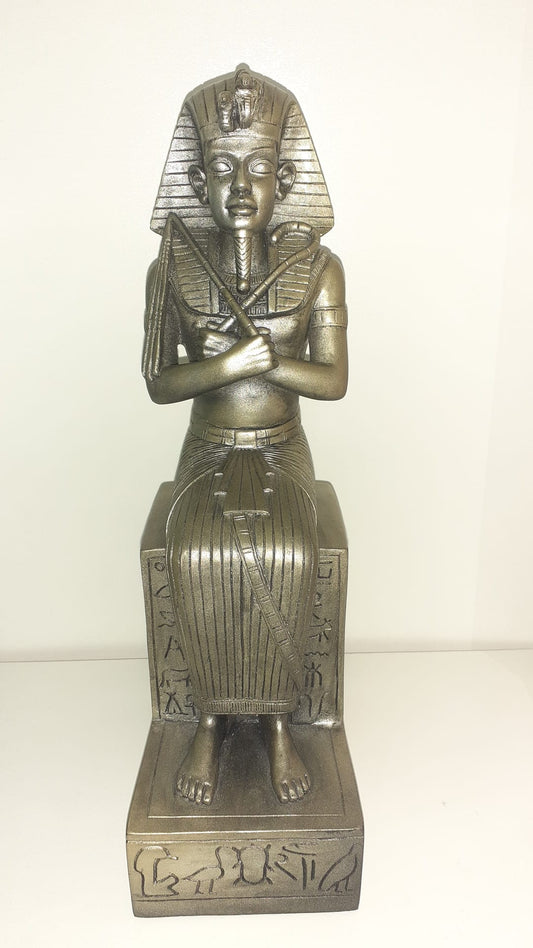 Figura resina Tutankamón