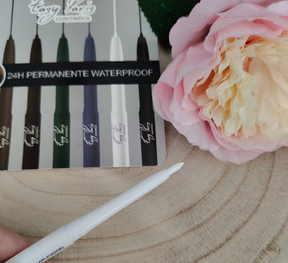 Outil de contour des yeux automatique