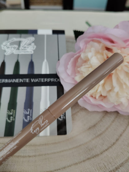 Outil de contour des yeux automatique