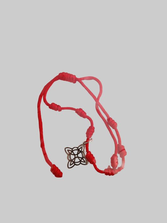 pulsera  roja 7 nudos con nudo de brujas acero inox