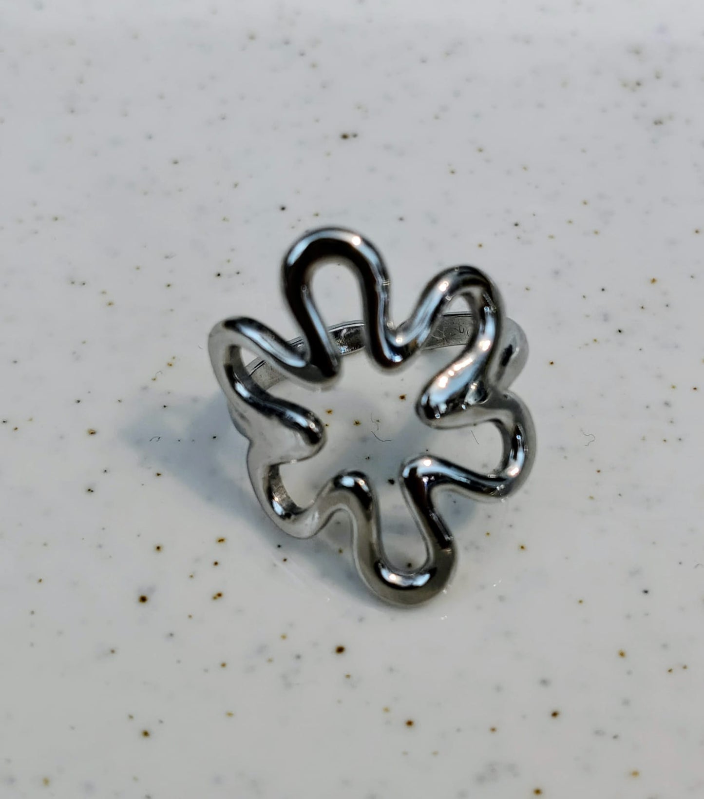 Anillo flor en acero inoxidable (regulable)