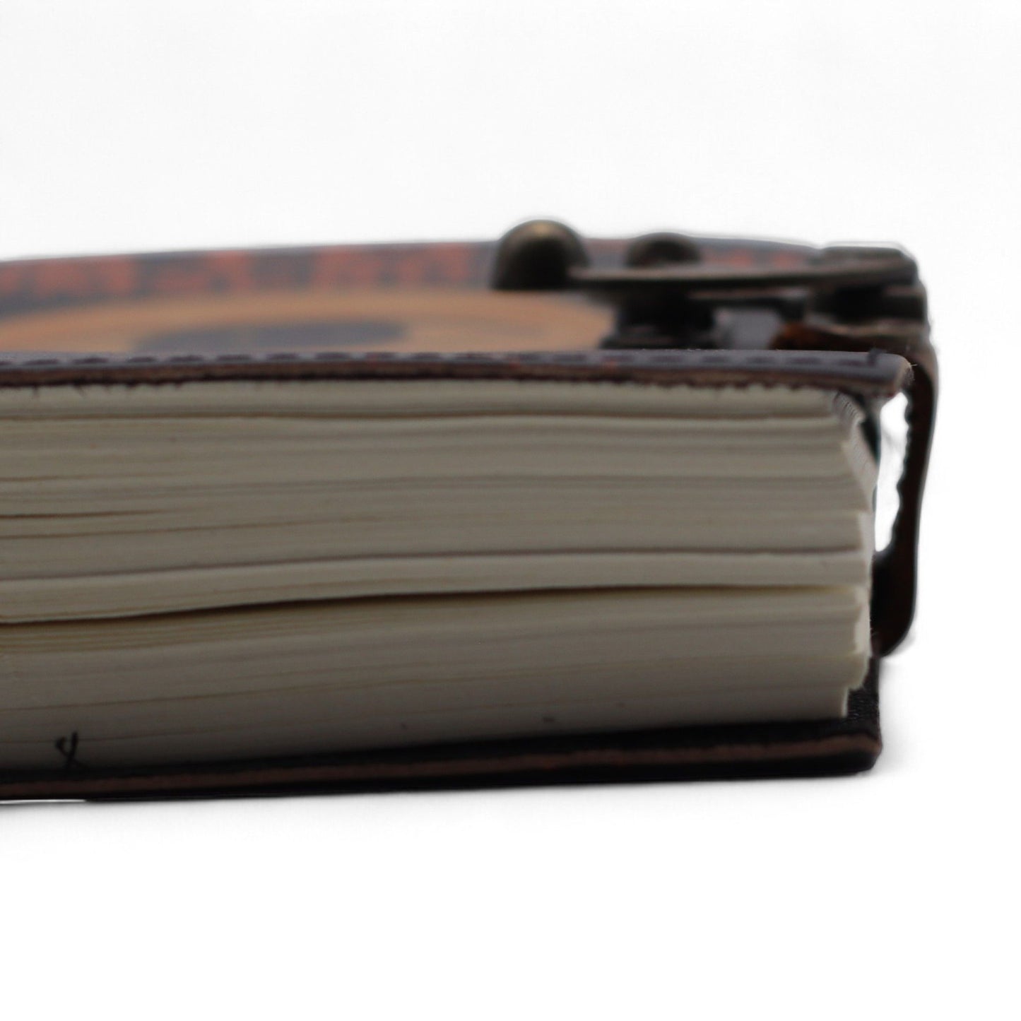 Cuaderno impreso en cuero – Detén el doomscrolling