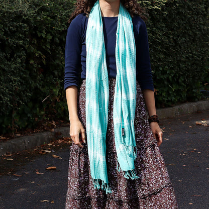Estola/Bufanda de arte bohemio de Java - Rayas turquesa y motivo - 62x200 cm