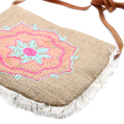 Bolso con flecos - Bordado Mandala