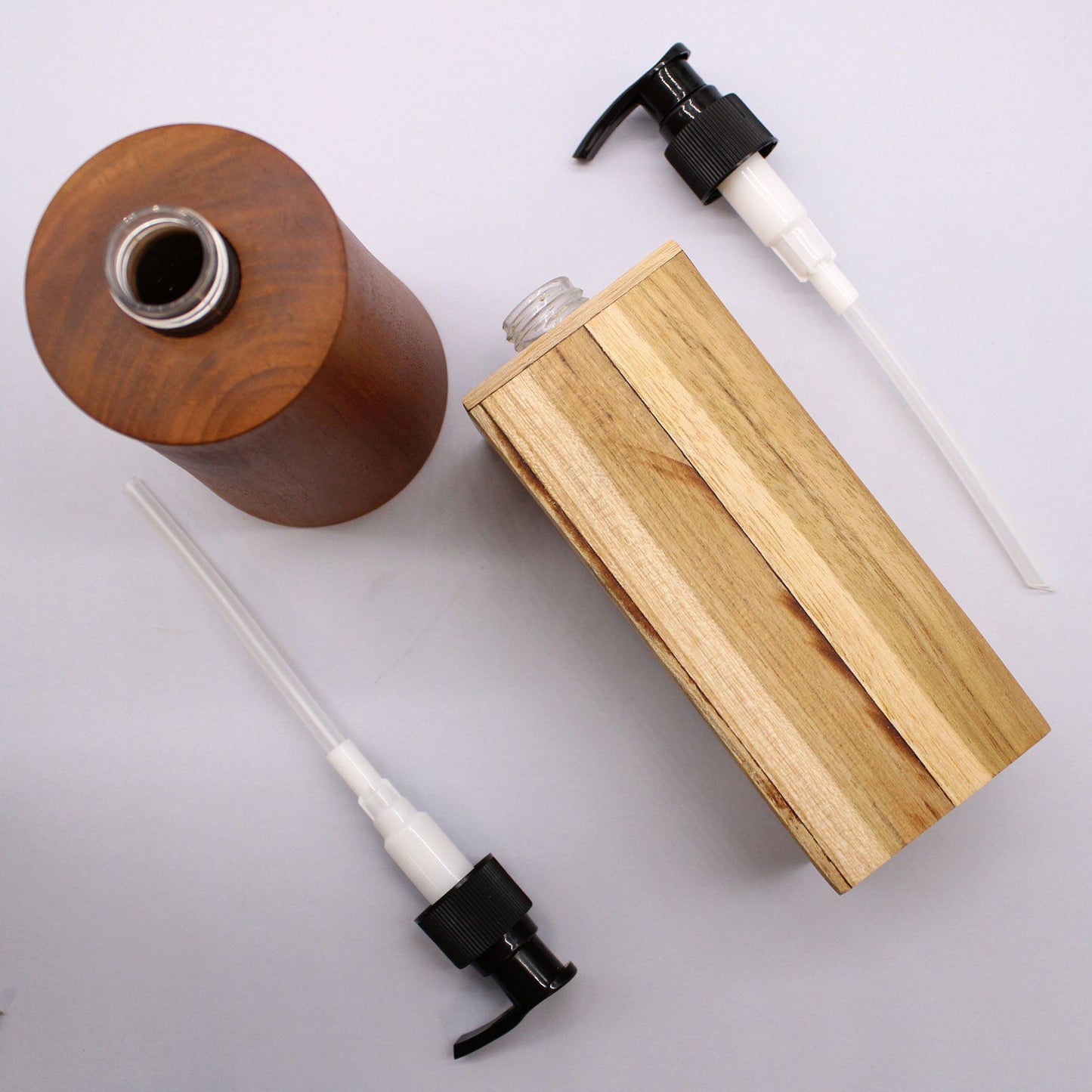 Dispensador de jabón de madera de teca natural - Cuadrado