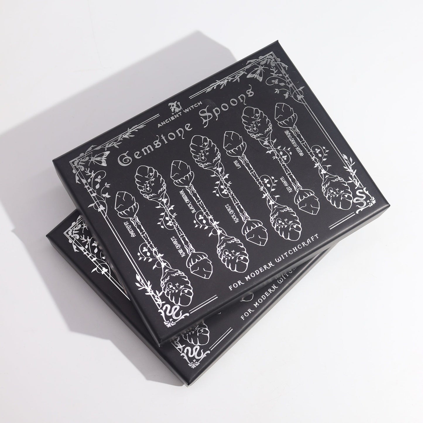 Ensemble de 7 cuillères de sorcière en cristal et pierres précieuses en argent foncé