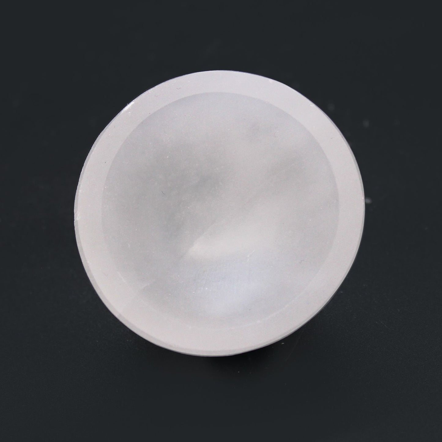 Round selenite bowl - 6cm