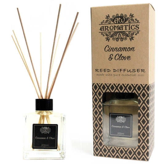 Reed Diffuser with Essential Oils - Cinnamon and Clove