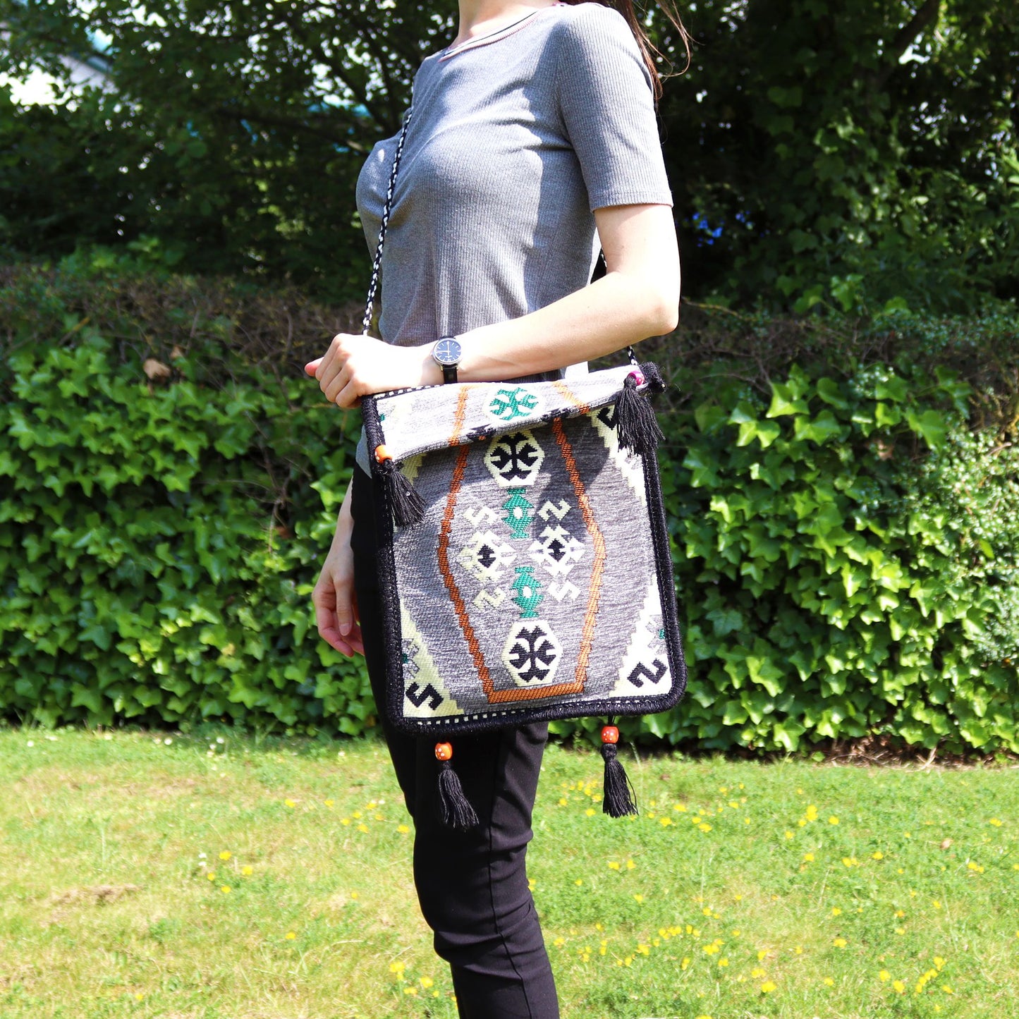Bolso bandolera de festival Kilim gris pálido