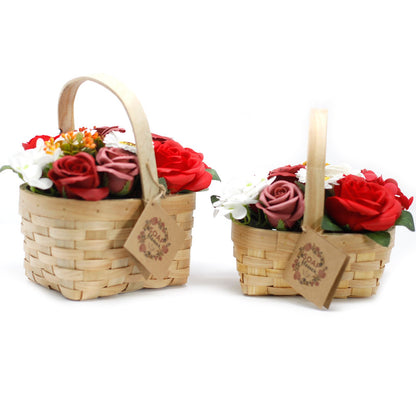 Bouquet in wicker basket - large red