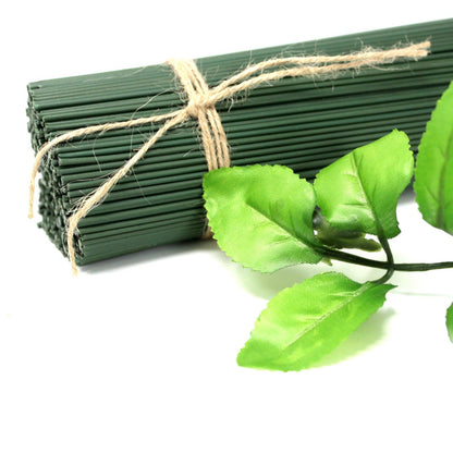 Plastic stems Approx. 625 pieces (2.5 kg)