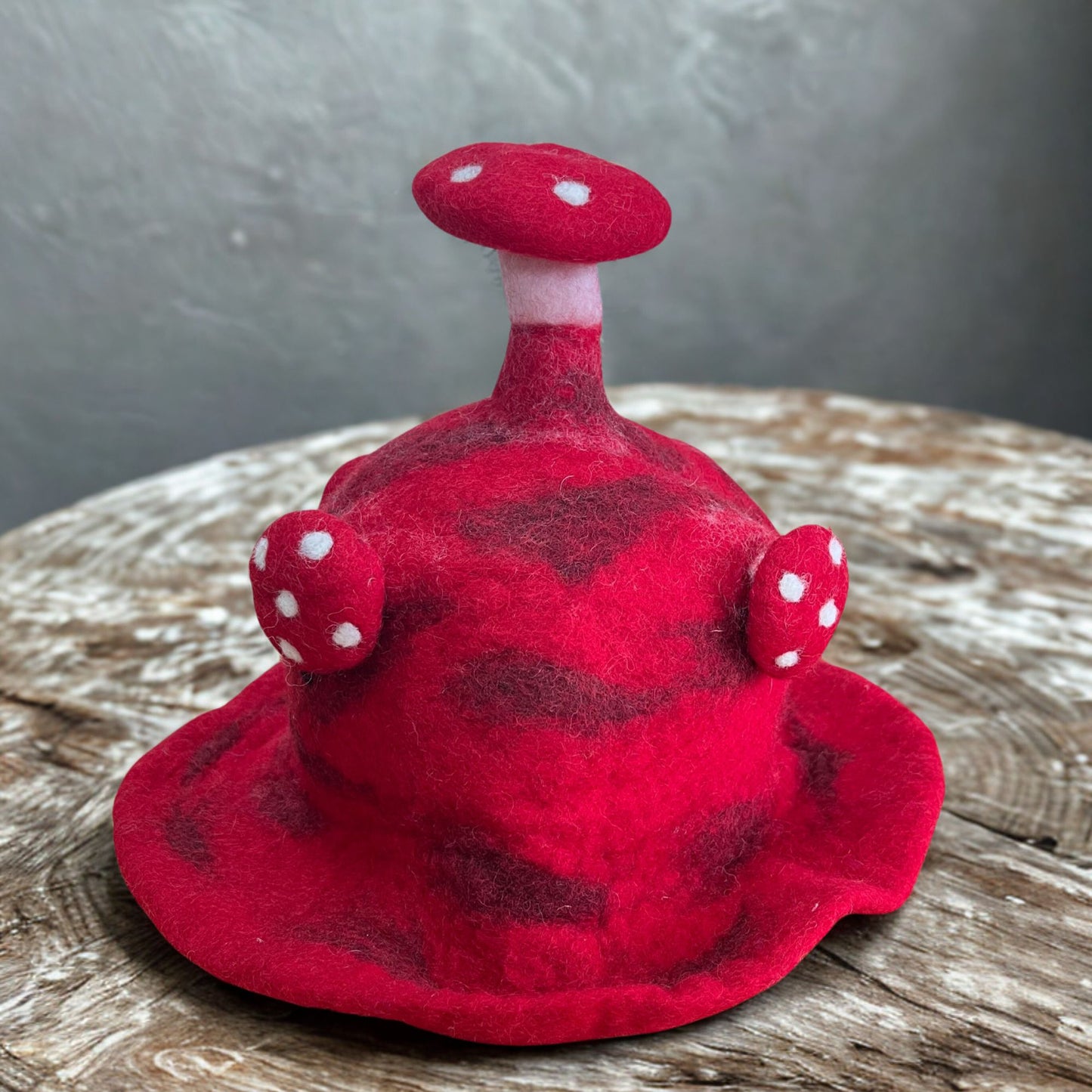 Felt Mushroom Hat - Rush To The Head Red