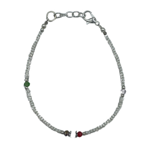 Nepalese Extra Fine Gemstone Bracelet - Pearl and Carved Beads