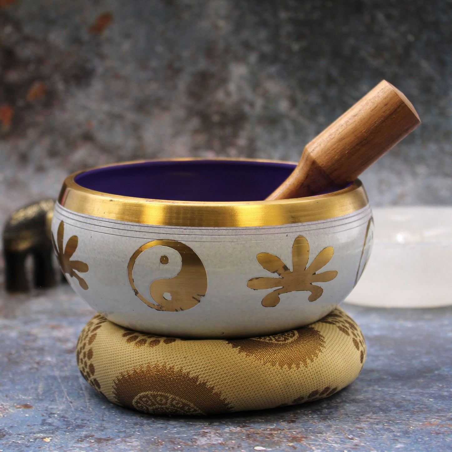 Large Tibetan Singing Bowl Set - Yin &amp; Yang - White/Purple 14cm