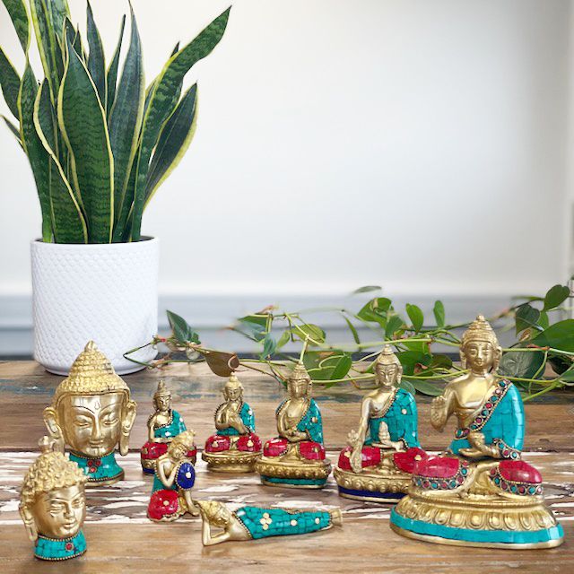 Figura de Buda de Latón - Manos Arriba - 7.5 cm