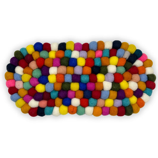 Oval felt ball centerpiece mat - 38 x 18 cm, multicolor