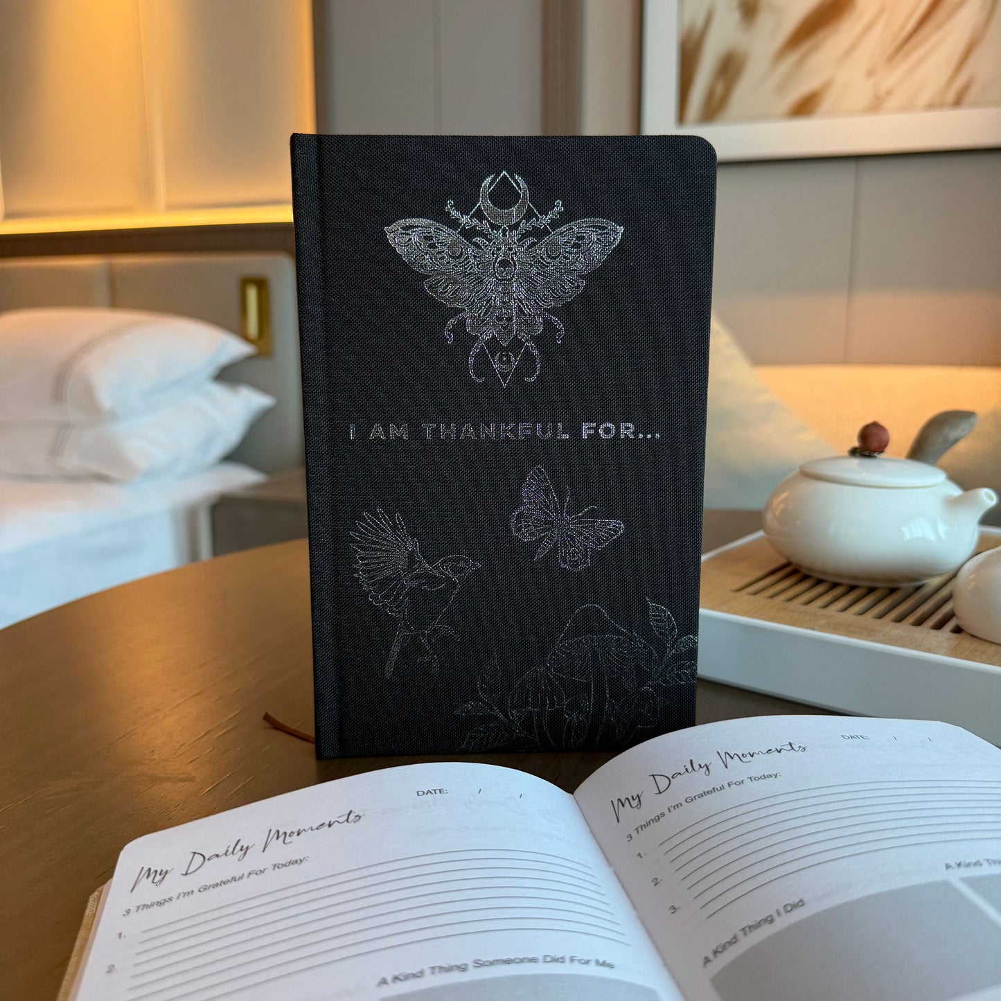 Black Gratitude Journal with Silver Edge - 120 Pages - I am grateful for