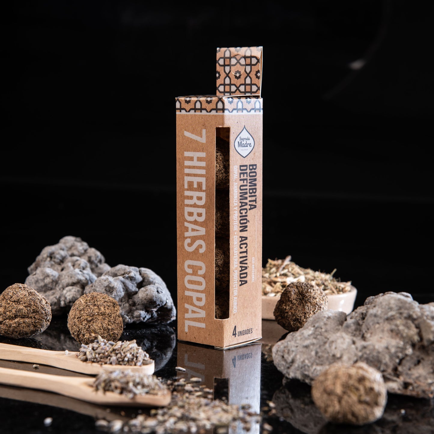 Box of 4 Incense Sticks with 7 Herbs and Copal