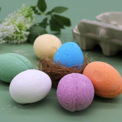 Bomba Huevo Plátano en Caja de Huevos