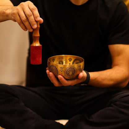 Cuenco Latón puro grabado Yogi - Juego de 4 - Aprox. 3,85 kg