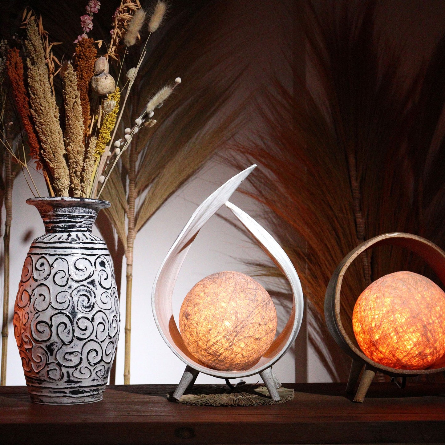 Lámpara de Coco Natural - Envoltura Blanqueada