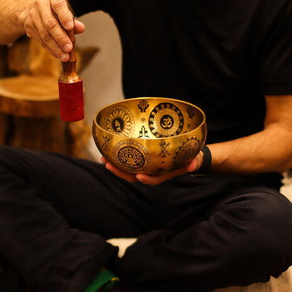 Cuenco Latón puro grabado Yogi - Juego de 4 - Aprox. 3,85 kg