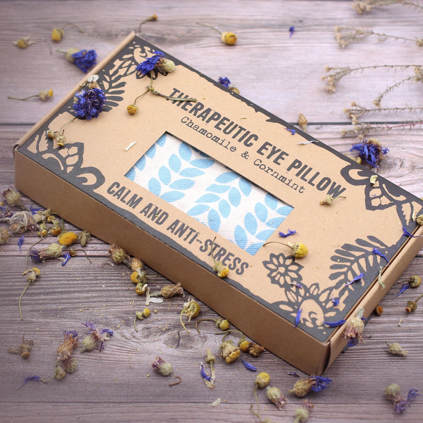 Agnes &amp; Cat Eye Pillow - Soothing and De-stressing