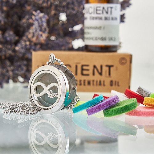 Aromatherapy diffuser necklace 25mm - Infinite love