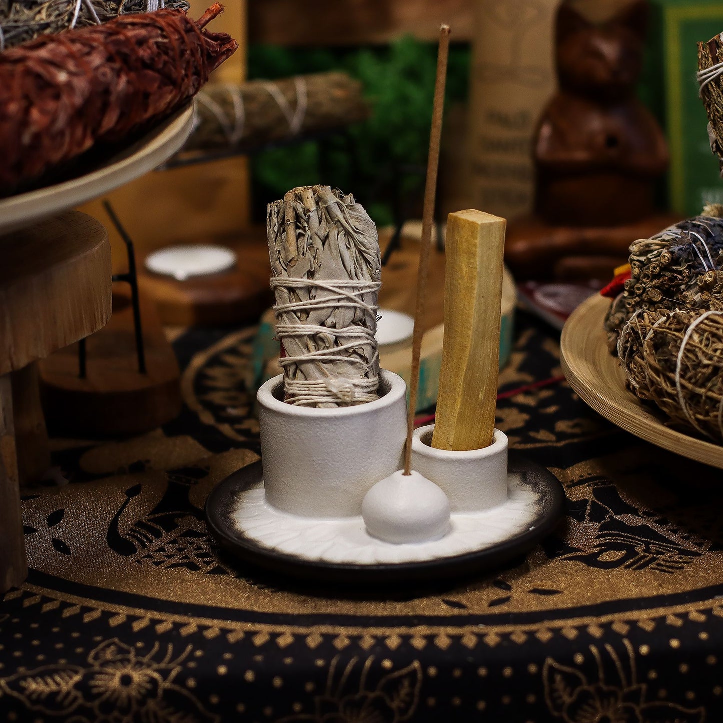 Ceramic holder for Palo Santo and Incense - Mandala - White and Gray