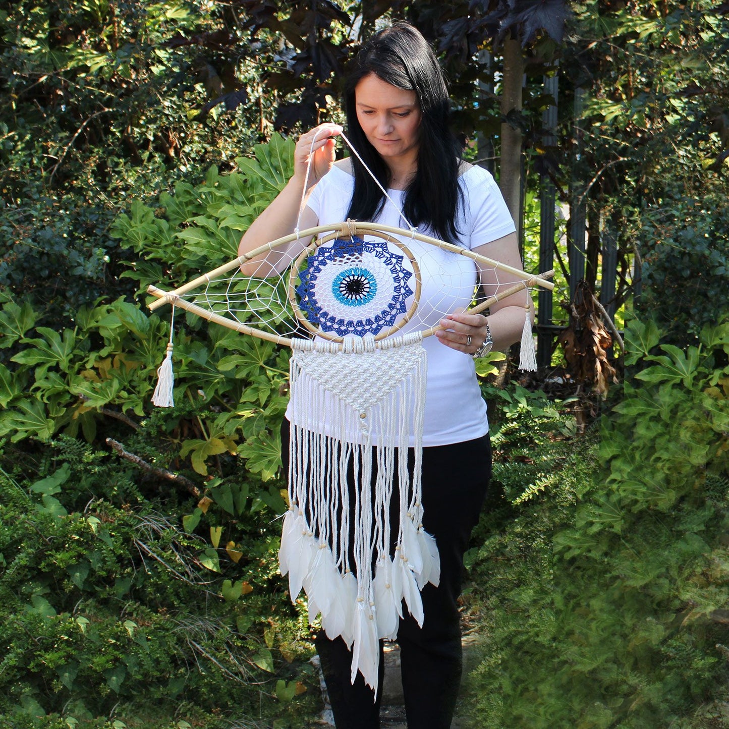 Dreamcatcher - Large Macrame White/Grey/Brown Eye